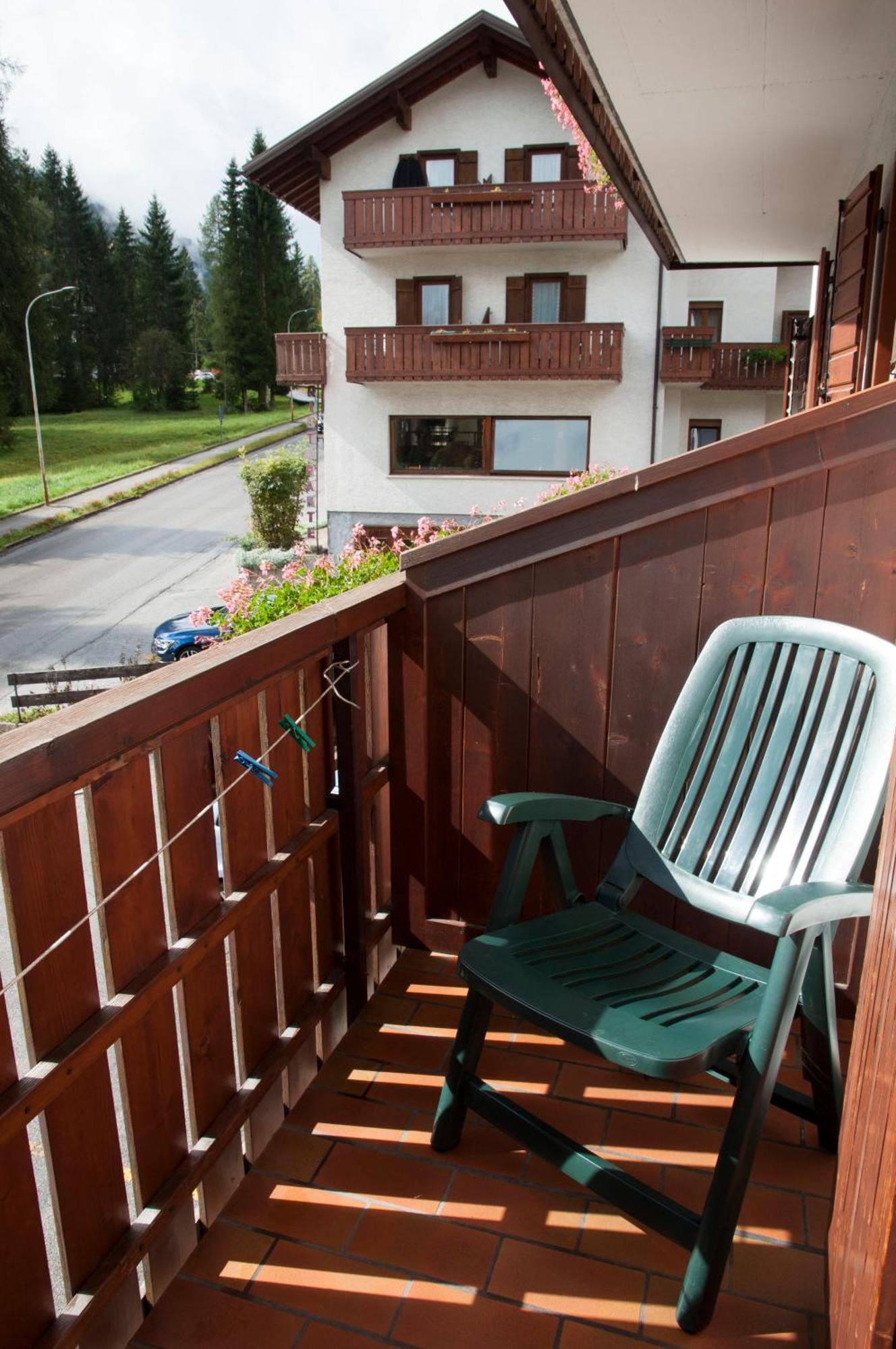 Garni Mariolina Bed and Breakfast Falcade Eksteriør billede